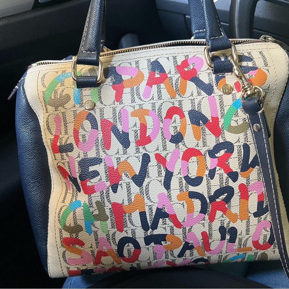 Carolina Herrera bag